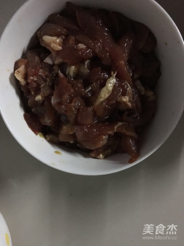 莴笋炒肉丝的做法