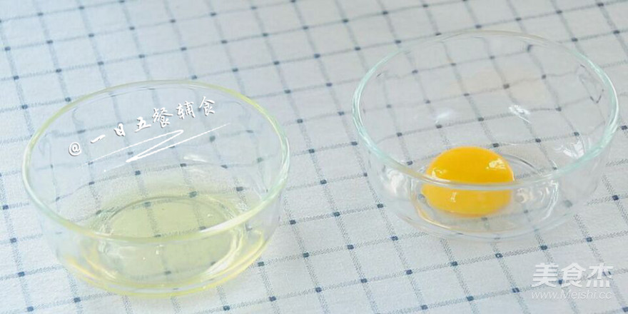 胡萝卜蛋黄糊 宝宝健康辅食，嫩豆腐