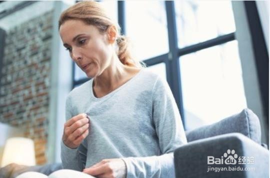 更年期什么原因会导致失眠?有助睡眠的方法