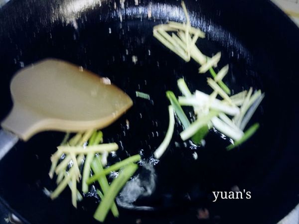 三文鱼皮扒白菜