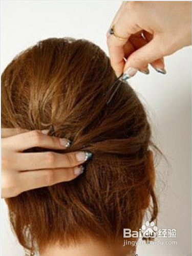 小p老师百变发型教你怎么编韩式短发