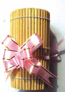 手工动手做简易竹排花瓶