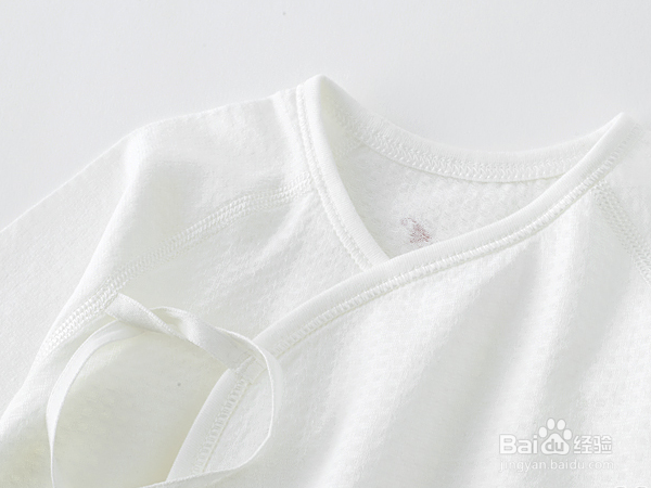 怎么给婴幼儿挑选衣物