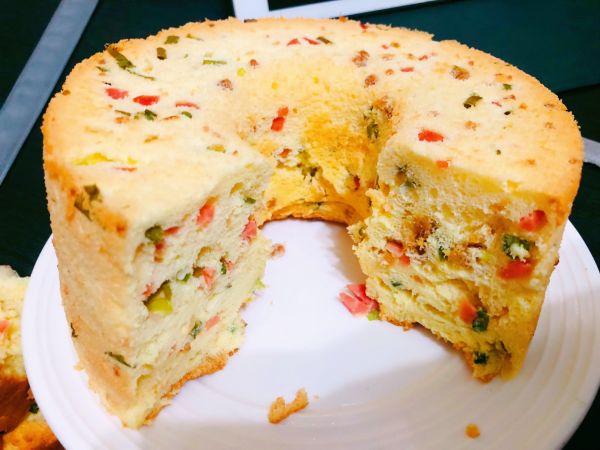 香葱肉松火腿蛋糕