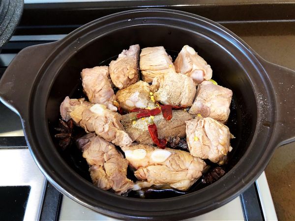 砂锅红烧排骨山药