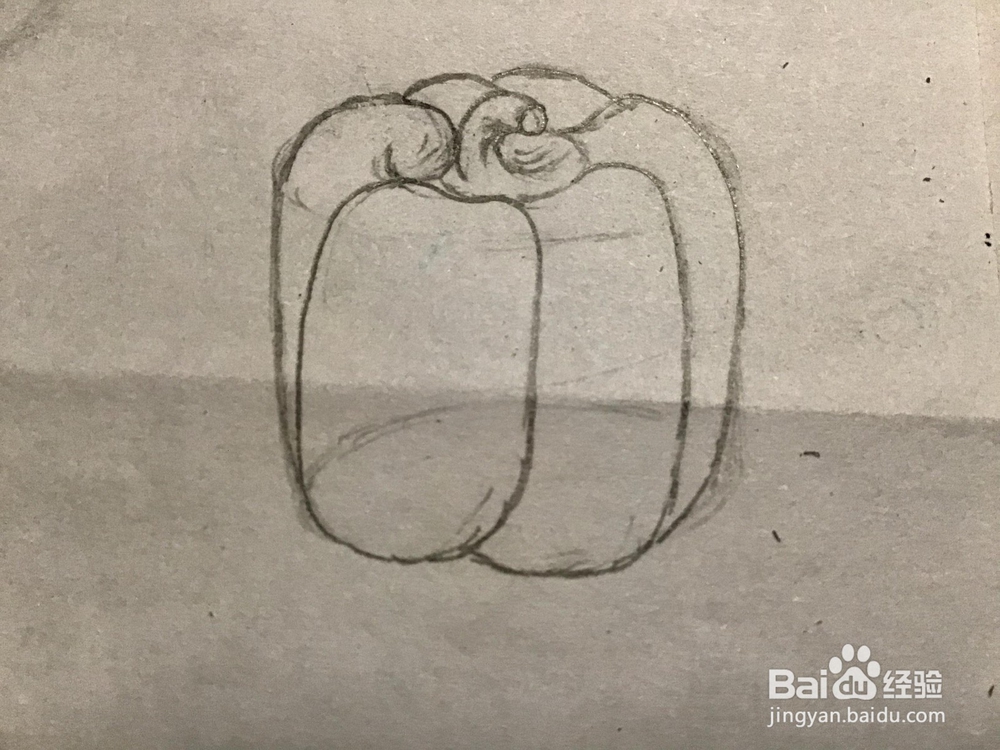 如何通过素描绘画出彩椒?
