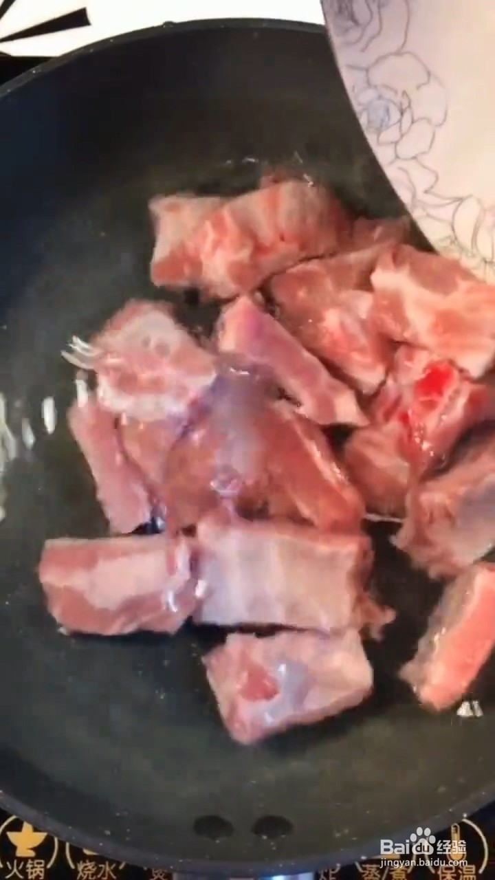 如何制作营养好喝的排骨汤