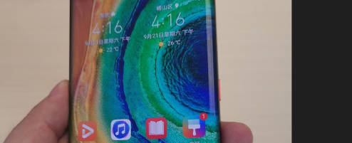 华为mate30pro烧屏是不是免费更换