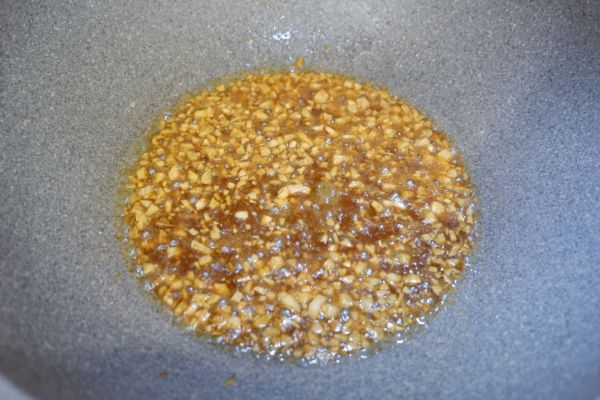 蒜香魔芋蒸秋葵