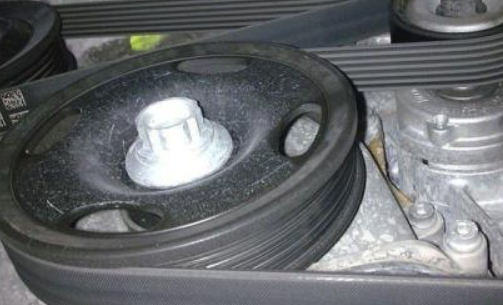 q70传动皮带多久换