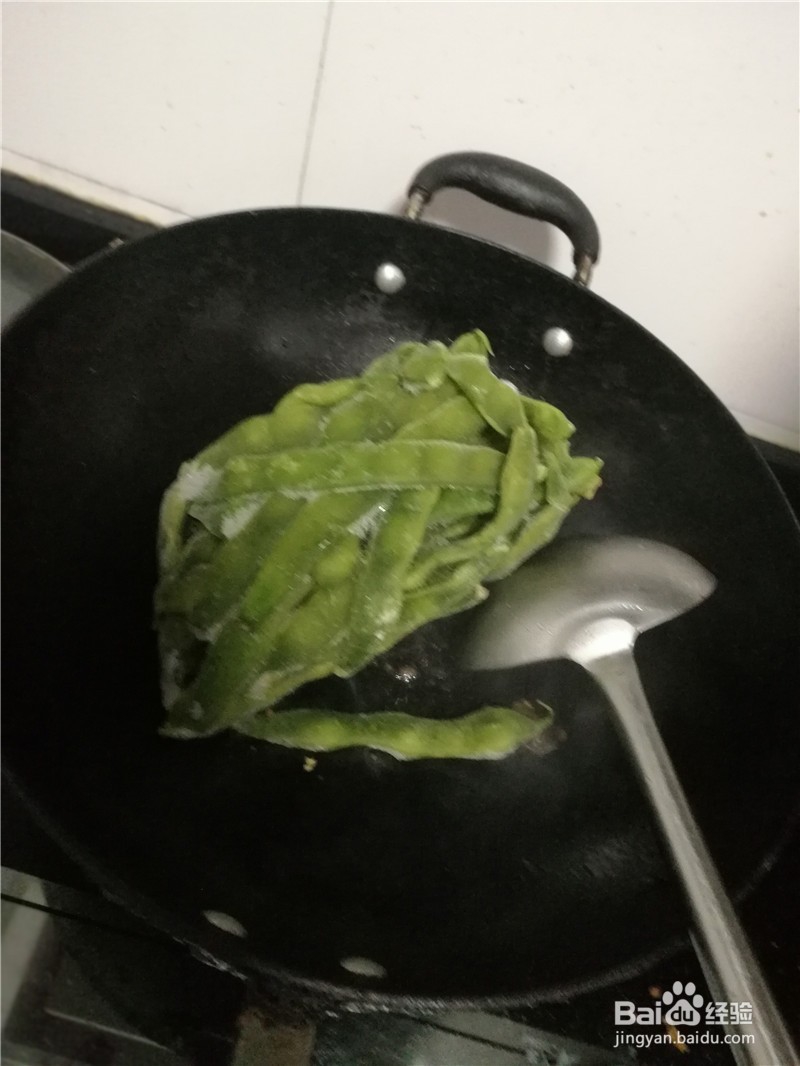 油滋炖豆角白菜