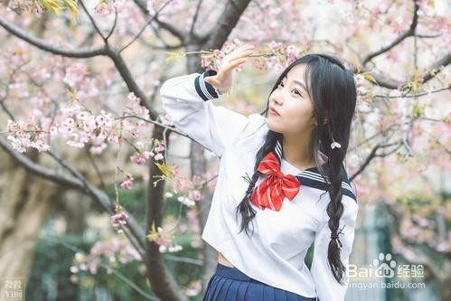 桃花树下如何拍照