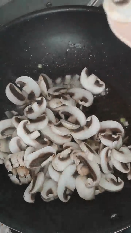 椒油口蘑油菜怎么做