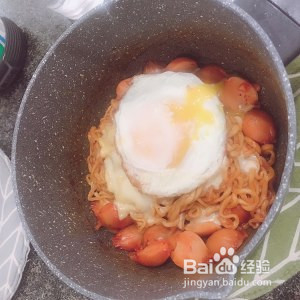 芝士火鸡面的做法