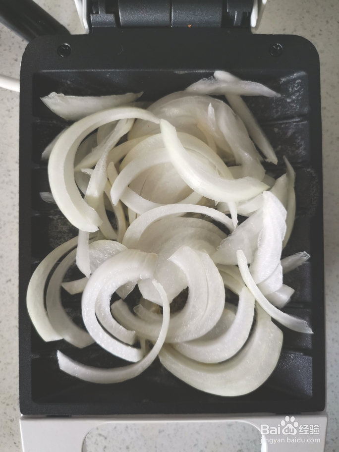 戒掉外卖的肥牛芝士蛋三明治