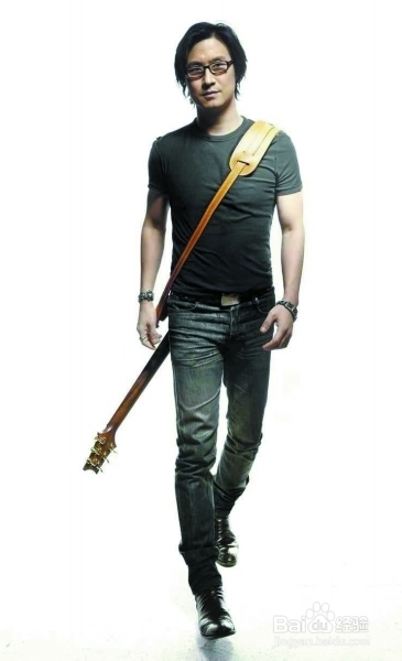 大象演出--2013汪峰武汉站演唱会(光谷体育馆)