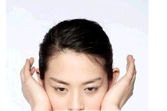 脸部按摩法8个小步骤按走皱纹