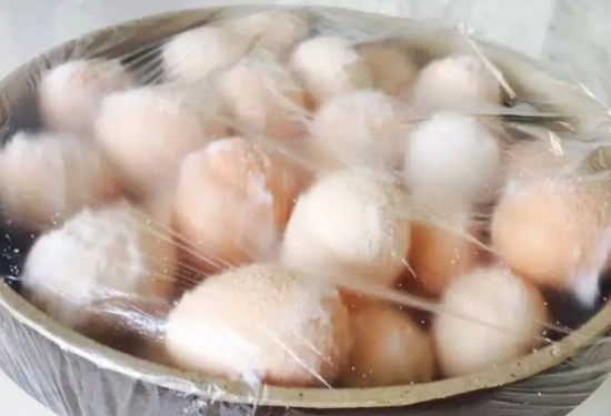 盐焗鸡蛋的功效