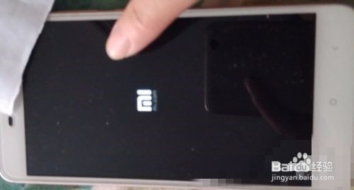 小米手机电耗尽之后开不了机