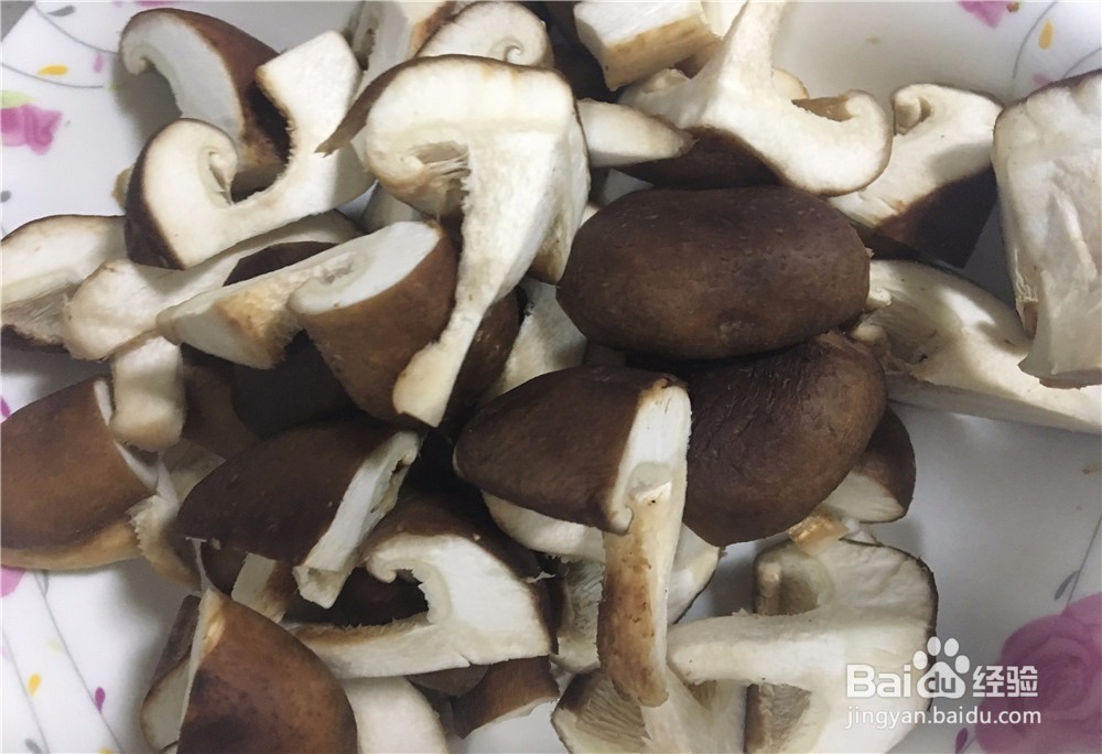 蘑菇炒鸡蛋怎么做