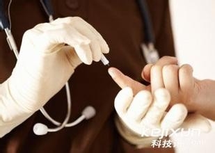如何应对婴儿发烧