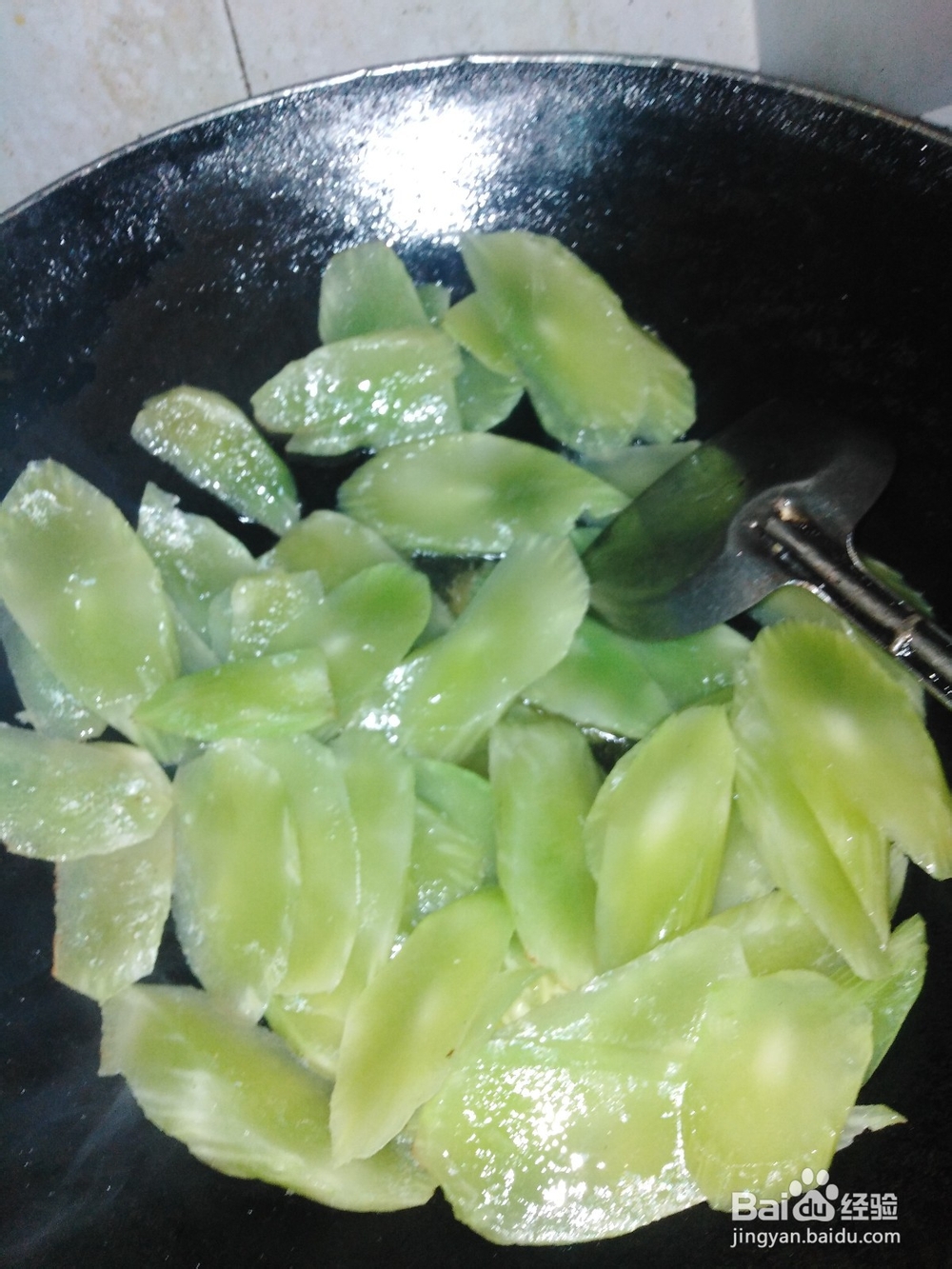 卤豆腐如何炒莴笋根？