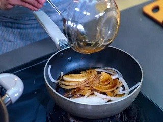 炸鸡亲子盖饭怎么做？