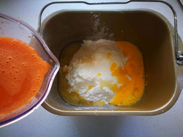 胡萝卜牛肉汤面#柏翠辅食节-营养佐餐#