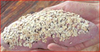 紫薯黑芝麻软欧包的做法