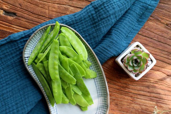 香辣荷兰豆炒大虾