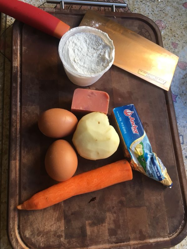 胡萝卜土豆鸡蛋饼