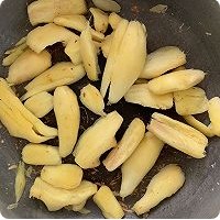 猪脚姜醋蛋 —— 月子宝典