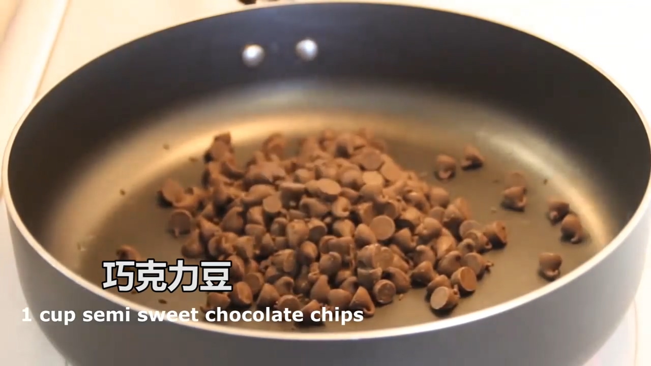 怎样做巧克力冰激凌