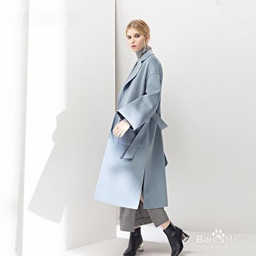 长款大衣如何穿搭出冷艳的效果