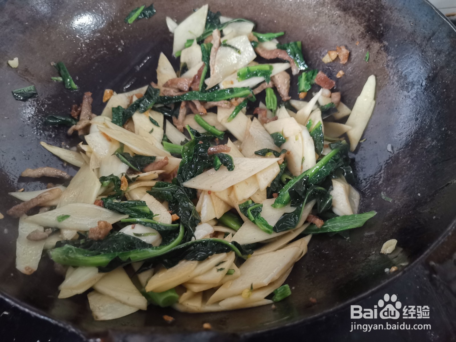 肉丝茭白炒油麦菜