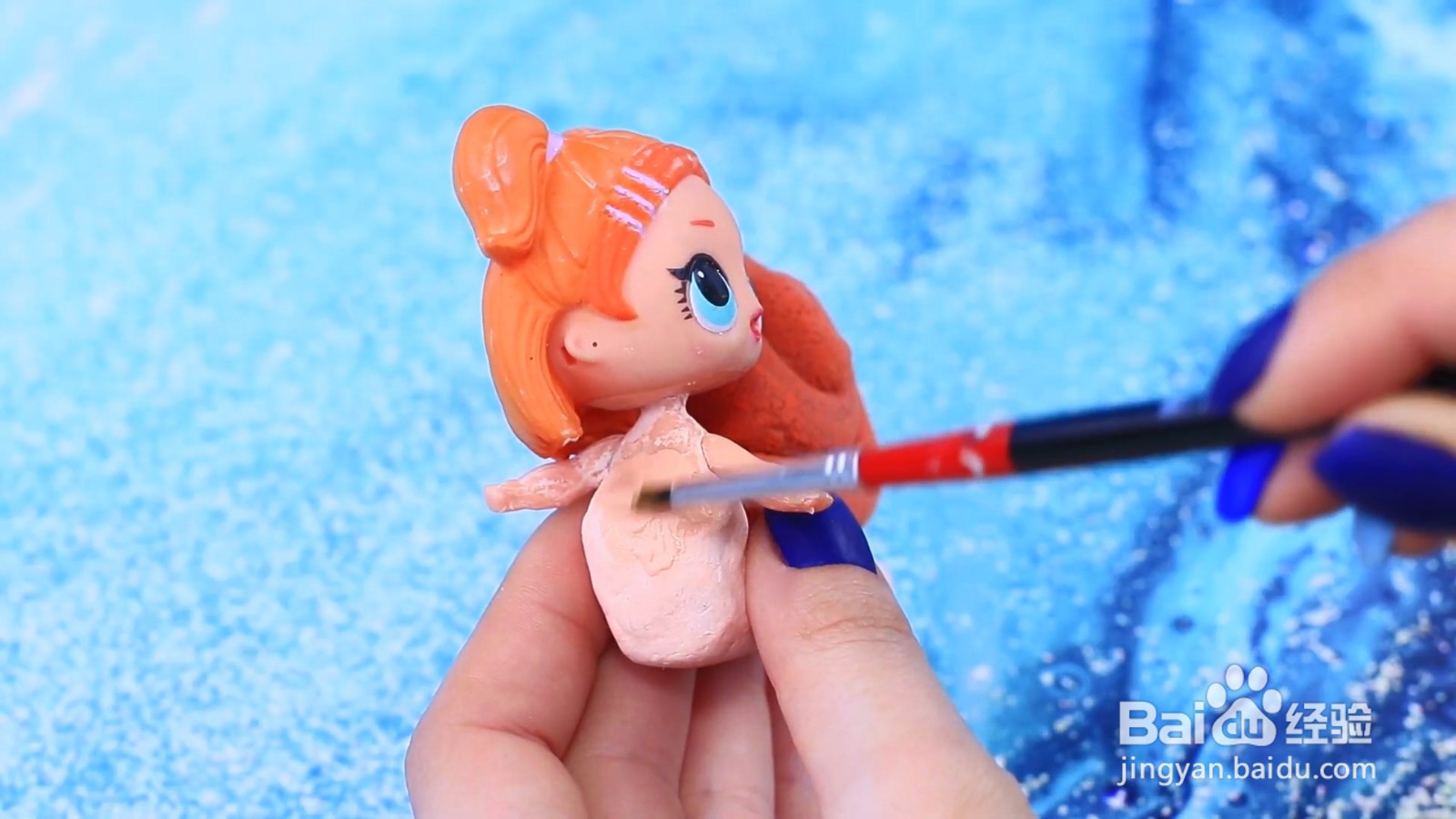 小朋友玩坏的娃娃不要扔，教你改造之后非常好看