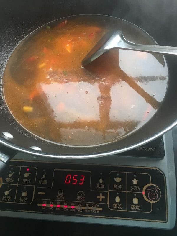 西红柿虾仁疙瘩汤