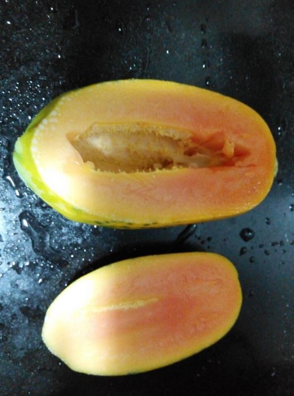 牛奶雪耳炖木瓜