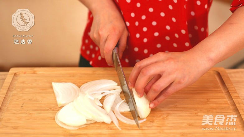 迷迭香：日式酱油炒面