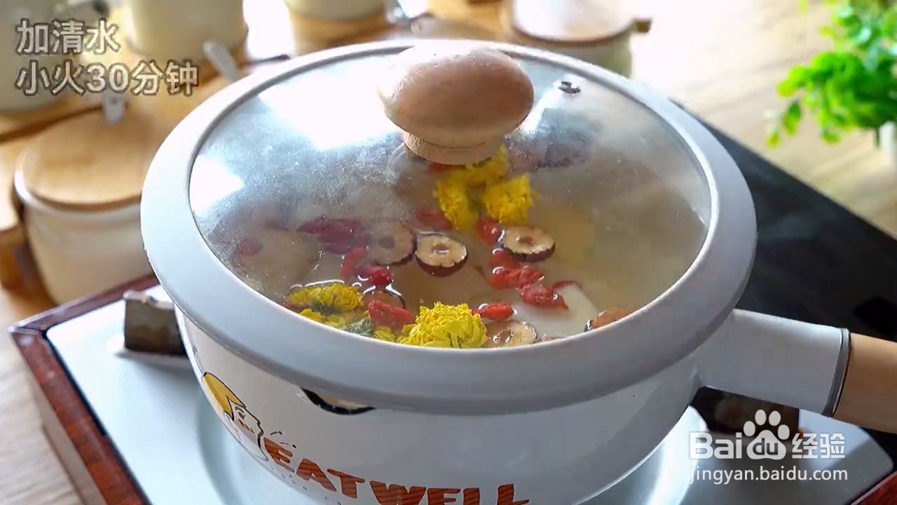 如何自制美味好喝的冰糖雪梨撞奶