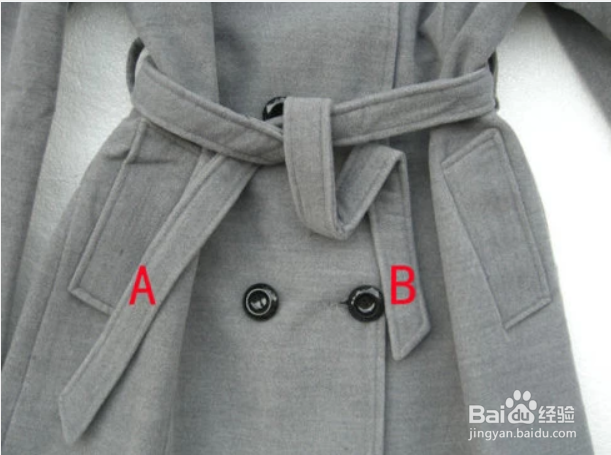 腰带打蝴蝶结怎么打