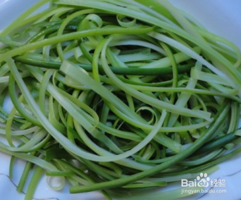 家庭版手撕蒜薹