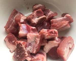 秘制红烧排骨的做法