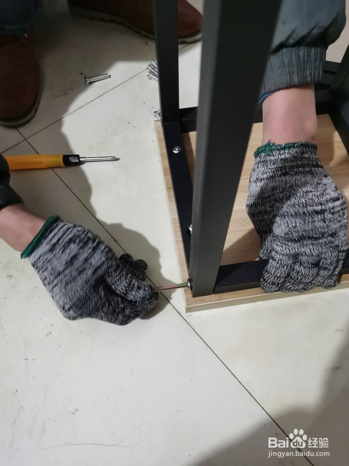 小高台展示凳安装教程