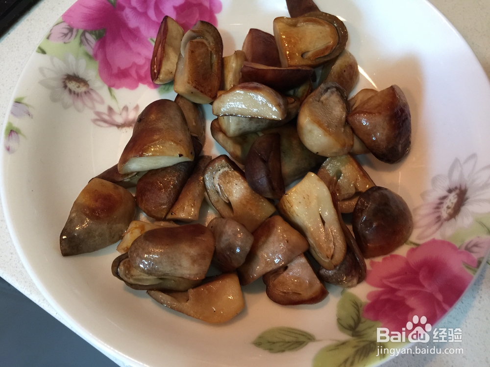详细教你做牛肉草菇炒面