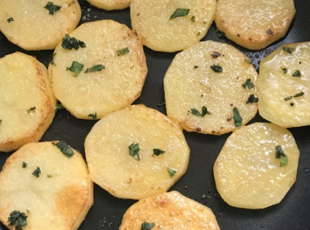 土豆和西红柿相克吗