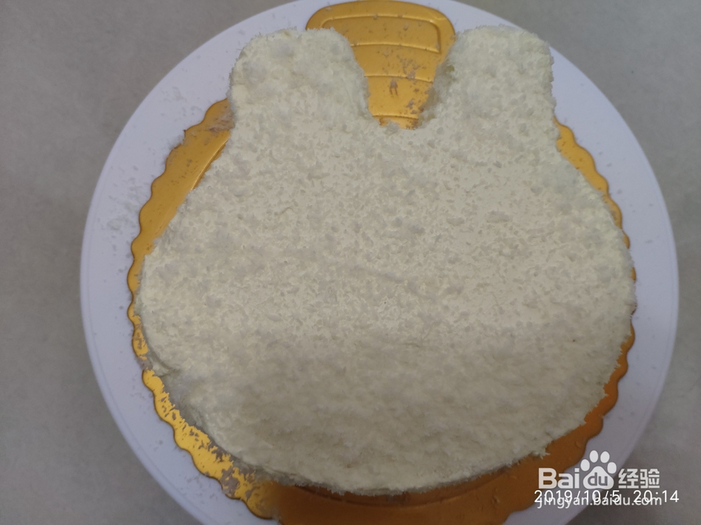 萌兔宝宝奶油生日蛋糕