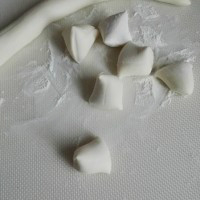 教您在家如何做灌汤小笼包