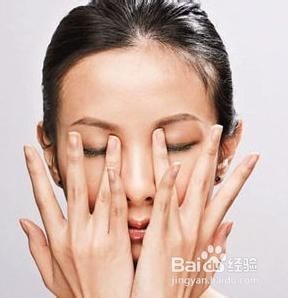 眼角鱼尾纹怎么消除