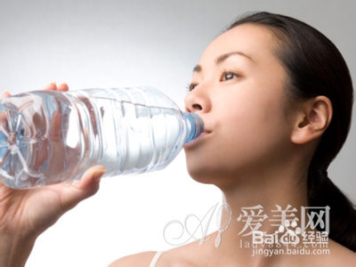喝水都会胖?破解喝水减肥迷思 正确变瘦